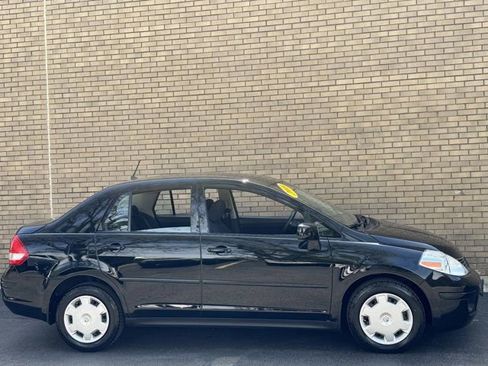 Used 2009 Nissan Versa 1.8 S w/ PWR Pkg FWD image 4