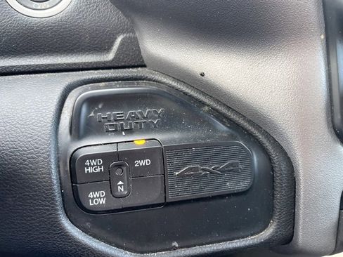 Used 2024 RAM 2500 Big Horn image 29