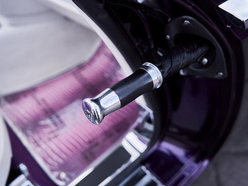 Used 2008 Rolls-Royce Phantom Drophead Coupe image 33