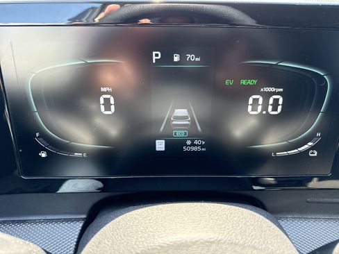 Used 2023 Kia Sportage LX image 20