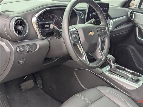 Used 2024 Chevrolet Blazer LT image 9