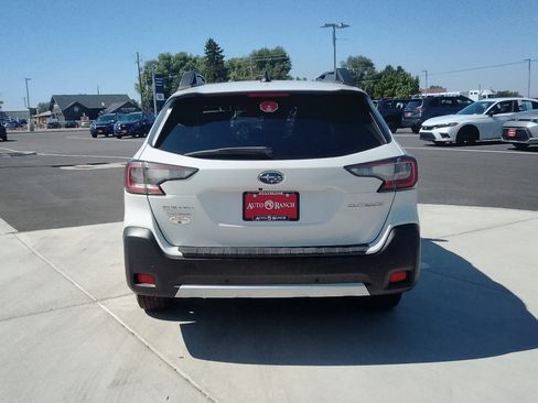 Certified 2024 Subaru Outback Limited AWD/4WD image 4