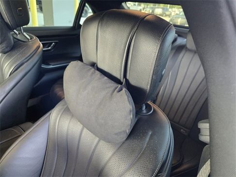 Used 2022 Mercedes-Benz S 500 4MATIC image 24