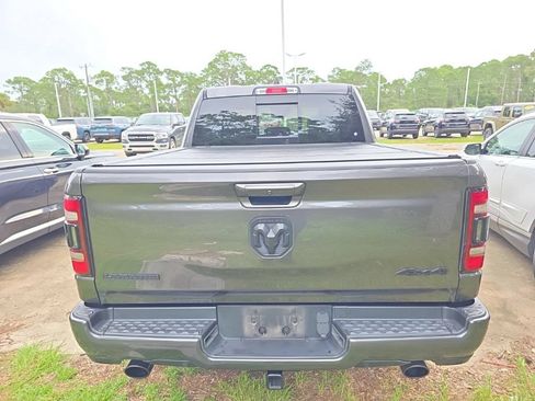 Used 2022 RAM 1500 Laramie AWD/4WD image 3