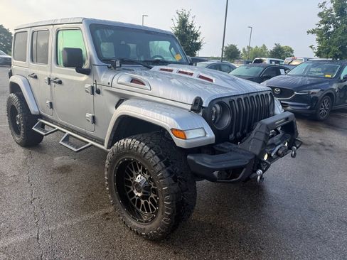 Used 2019 Jeep Wrangler Unlimited Sport AWD/4WD image 3