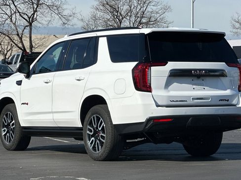 Used 2023 GMC Yukon AT4 image 6