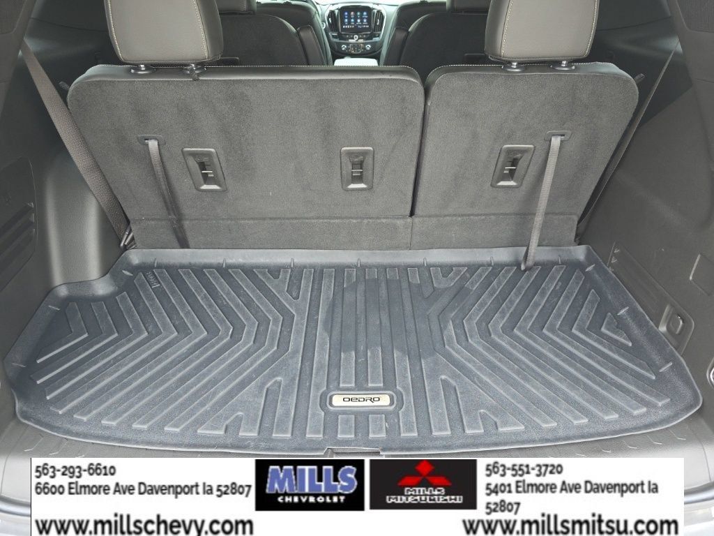 Used 2023 Chevrolet Traverse LT w/ LT Premium Package AWD/4WD image 18