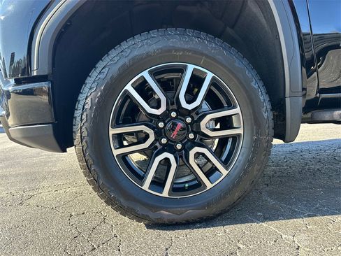 New 2026 GMC Sierra 1500 AT4 w/ AT4 Premium Package image 12