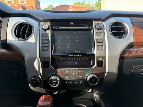 Used 2019 Toyota Tundra 4x4 CrewMax image 25