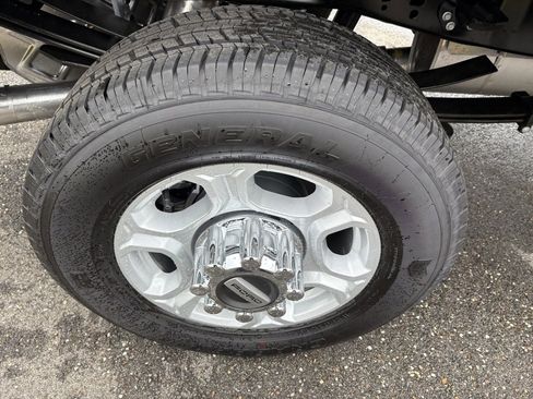 New 2026 Ford F250 XLT w/ 360-Degree Camera Package image 17