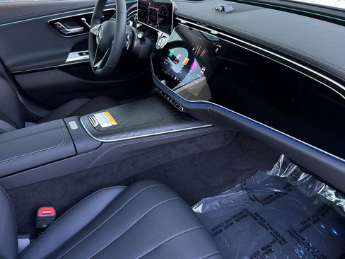 New 2026 Mercedes-Benz E 350 Sedan image 10