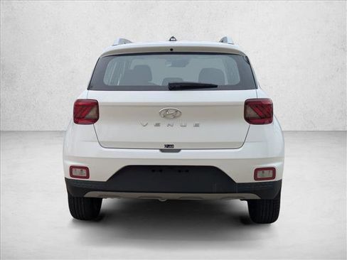 New 2026 Hyundai Venue SEL image 8