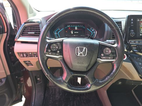Used 2018 Honda Odyssey Elite image 10