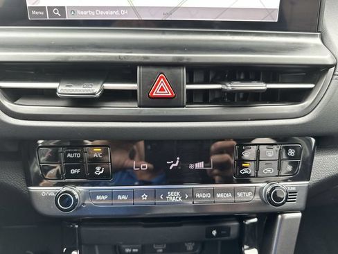 Certified 2024 Kia Seltos EX AWD/4WD image 19