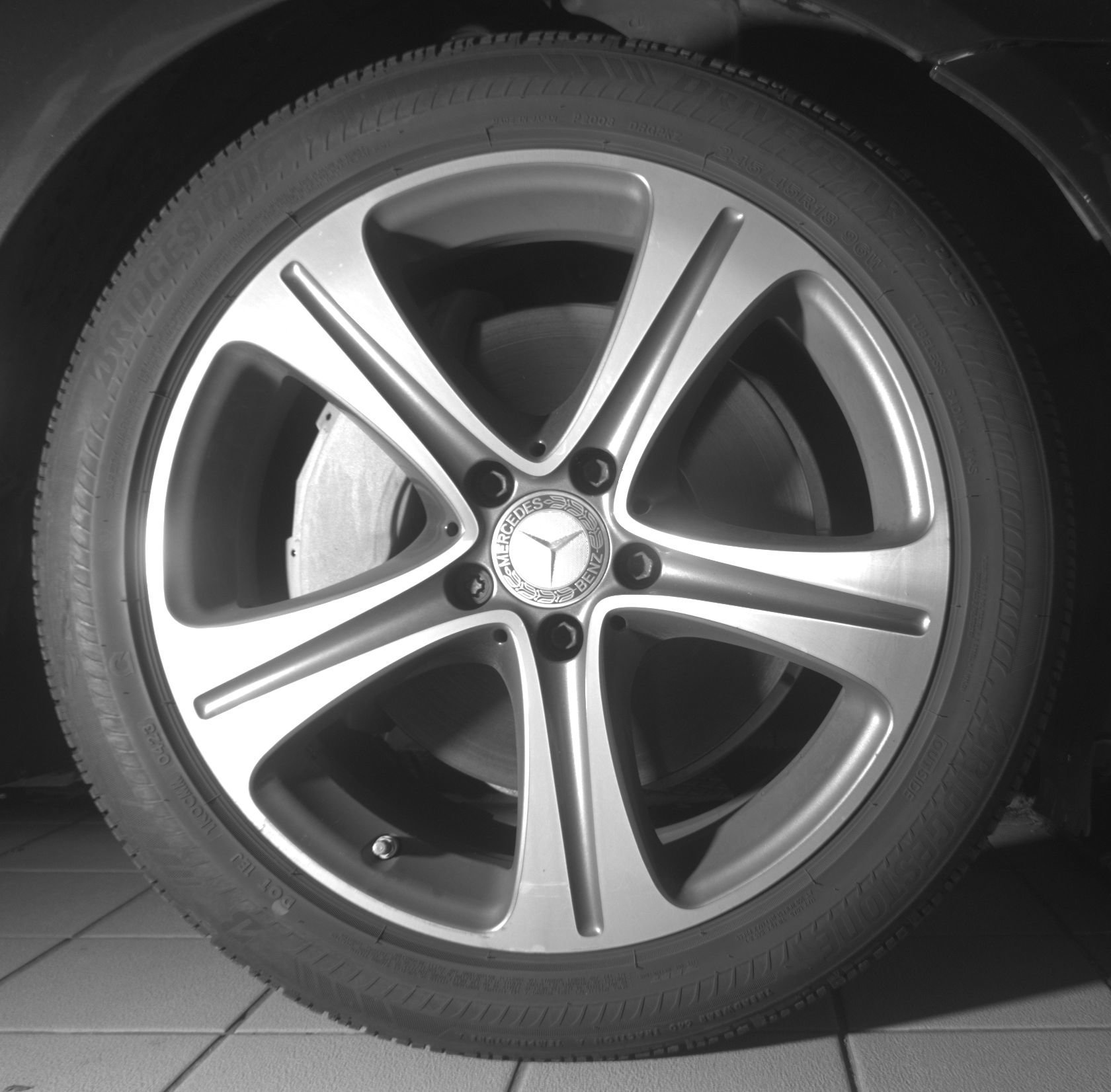 Used 2017 Mercedes-Benz E 300 image 29