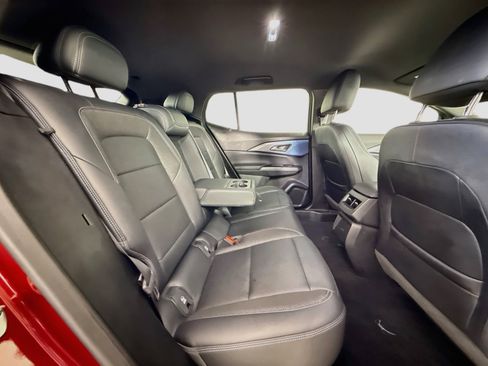 Used 2025 Chevrolet Equinox EV LT w/ Convenience Package FWD image 29