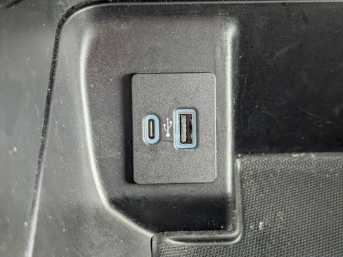 Used 2021 Ford F150 XLT w/ Equipment Group 301A Mid AWD/4WD image 19