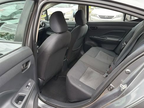 Used 2020 Nissan Versa S FWD image 27