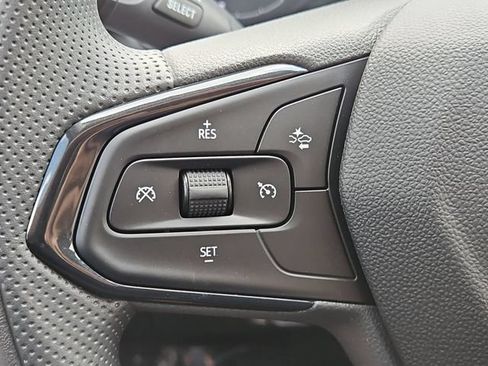 New 2026 Chevrolet Trax LS w/ LS Convenience Package FWD image 42