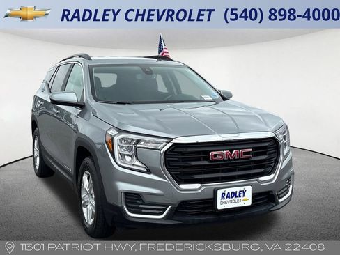 Used 2023 GMC Terrain SLE w/ Driver Convenience Package AWD/4WD image 22