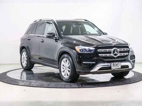Used 2024 Mercedes-Benz GLE 350 4MATIC w/ 3rd Row Seat Package image 5