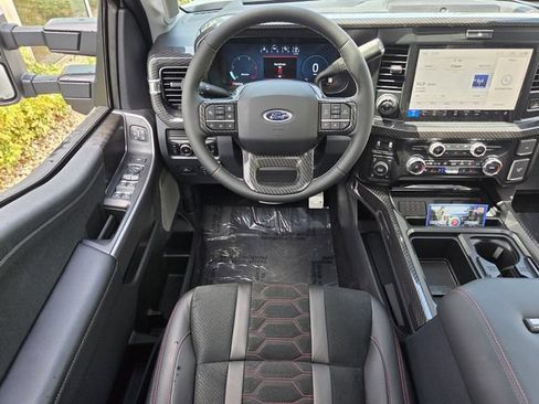 New 2026 Ford F250 Lariat w/ Black Appearance Package AWD/4WD image 13