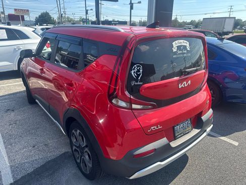 Certified 2022 Kia Soul X-Line FWD image 5