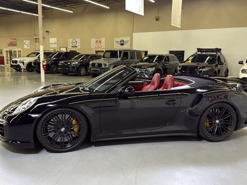 Used 2014 Porsche 911 Turbo S AWD/4WD image 5