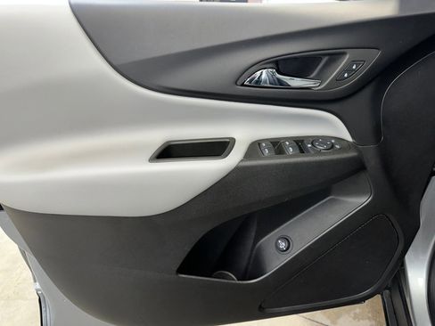 Certified 2024 Chevrolet Equinox LT image 5
