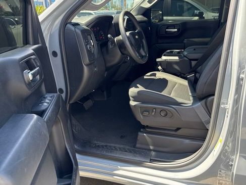 Used 2024 Chevrolet Silverado 1500 Custom w/ Turbomax Blackout Package RWD image 12