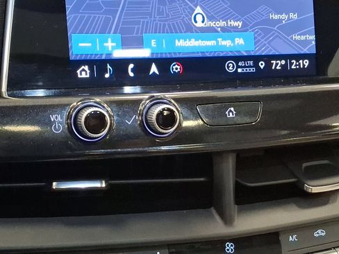 Used 2024 Cadillac CT4 Premium Luxury image 17