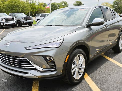 New 2026 Buick Envista Preferred image 3
