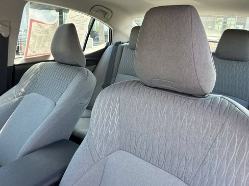 Used 2025 Toyota Camry LE w/ Convenience Package FWD image 21