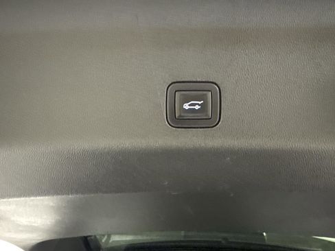 Used 2024 Chevrolet Tahoe RST w/ Luxury Package AWD/4WD image 13