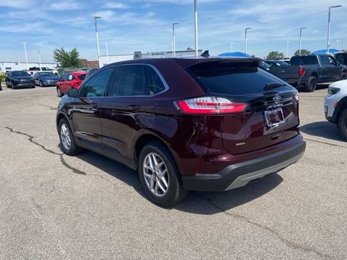 Used 2023 Ford Edge SEL w/ Convenience Package AWD/4WD image 4