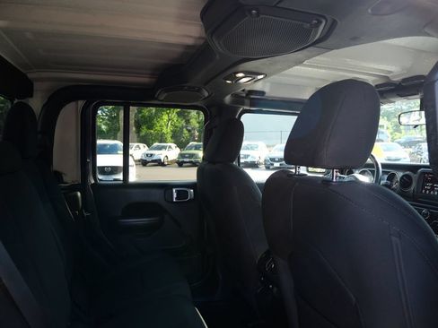 Used 2020 Jeep Gladiator Sport w/ Quick Order Package 24S AWD/4WD image 25