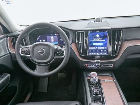 Certified 2023 Volvo XC60 B6 Ultimate w/ Climate Package AWD/4WD image 28