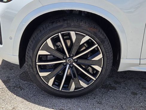 New 2026 Volvo XC90 B6 Ultra w/ Protection Package Premier AWD/4WD image 11