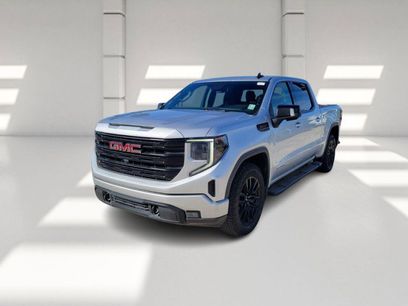 Used 2022 GMC Sierra 1500 Elevation w/ Elevation Premium Package