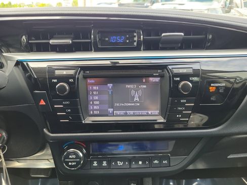 Used 2014 Toyota Corolla S FWD image 23