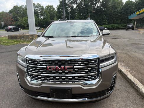 Used 2023 GMC Acadia Denali AWD/4WD image 2