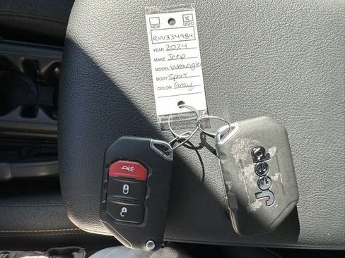 Used 2024 Jeep Wrangler Sport S image 42