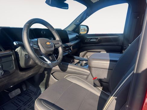 Certified 2025 Chevrolet Tahoe Premier image 9