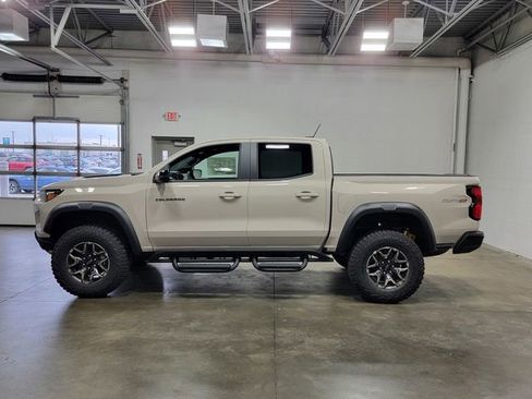 New 2026 Chevrolet Colorado ZR2 AWD/4WD image 8