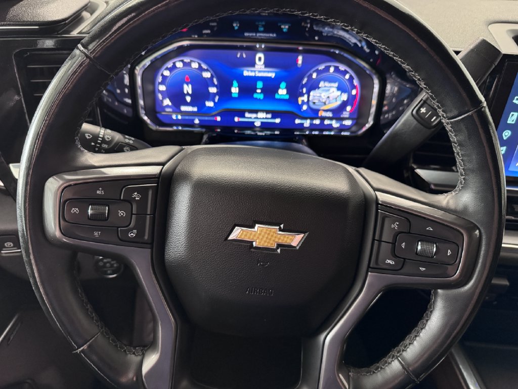Certified 2024 Chevrolet Silverado 3500 High Country AWD/4WD image 15