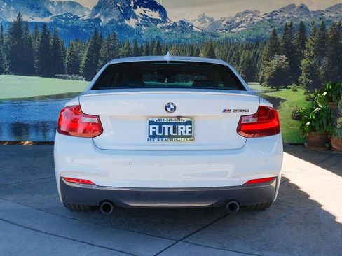 Used 2015 BMW M235i Coupe RWD image 5