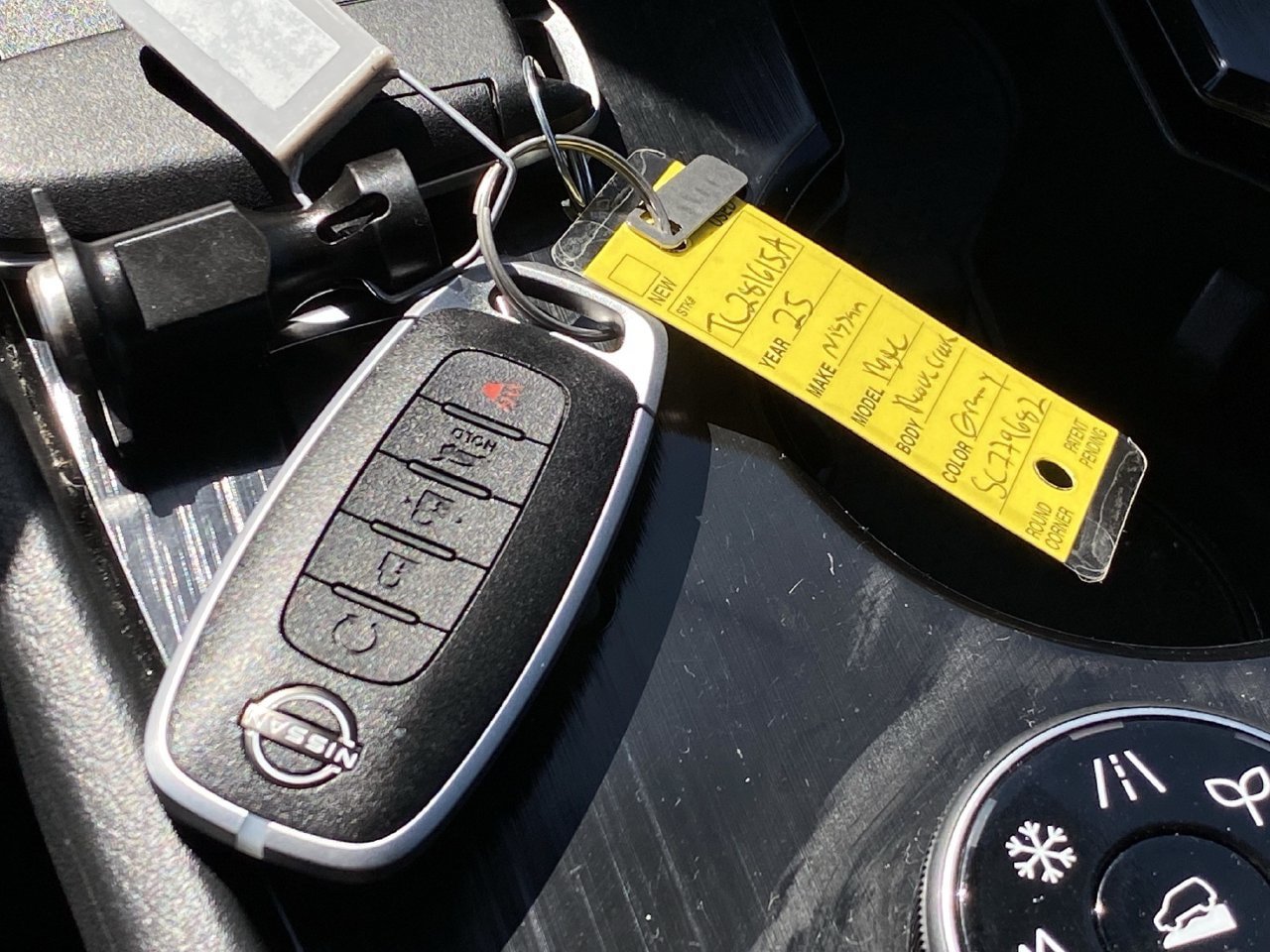 Certified 2025 Nissan Rogue SV AWD/4WD image 11