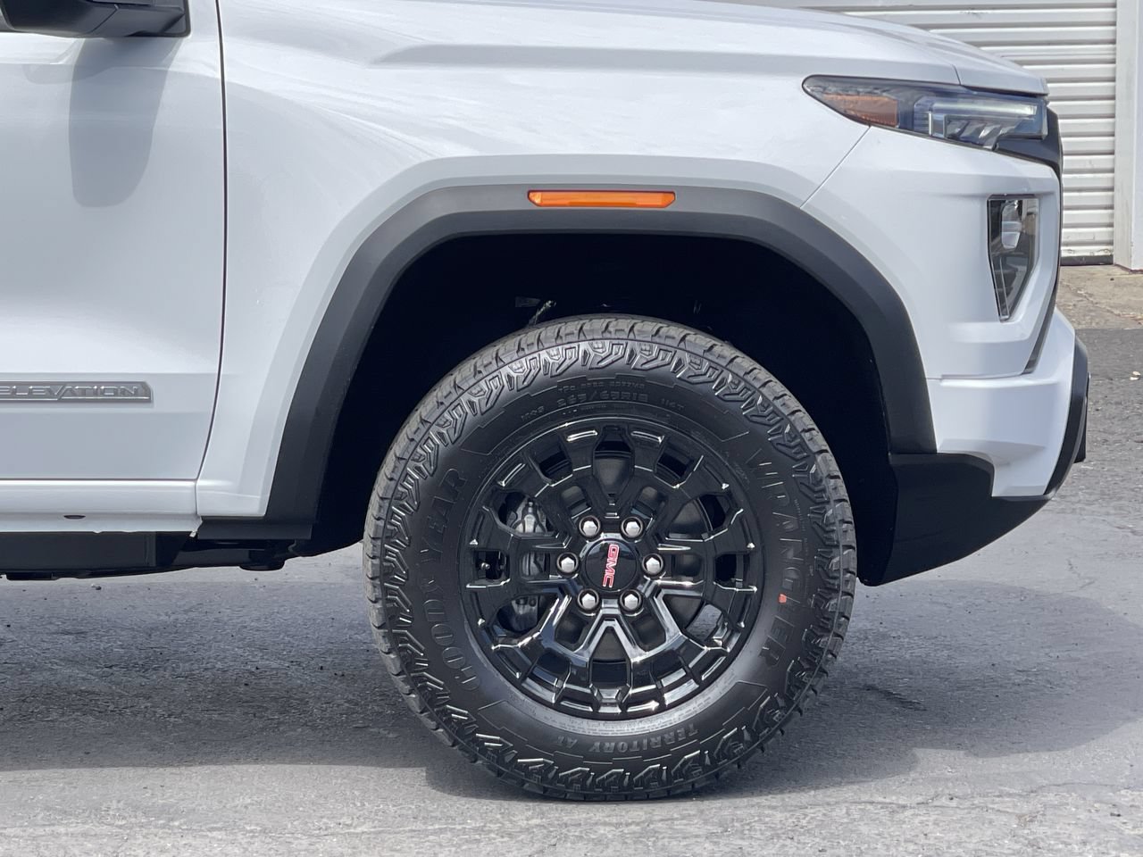 New 2026 GMC Canyon Elevation RWD image 32