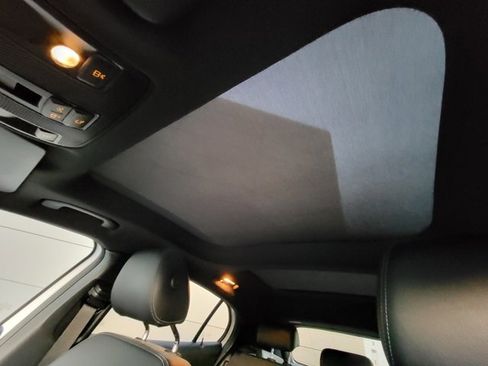 Used 2020 Mercedes-Benz GLA 250 4MATIC image 39