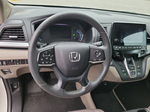 Used 2019 Honda Odyssey EX image 30